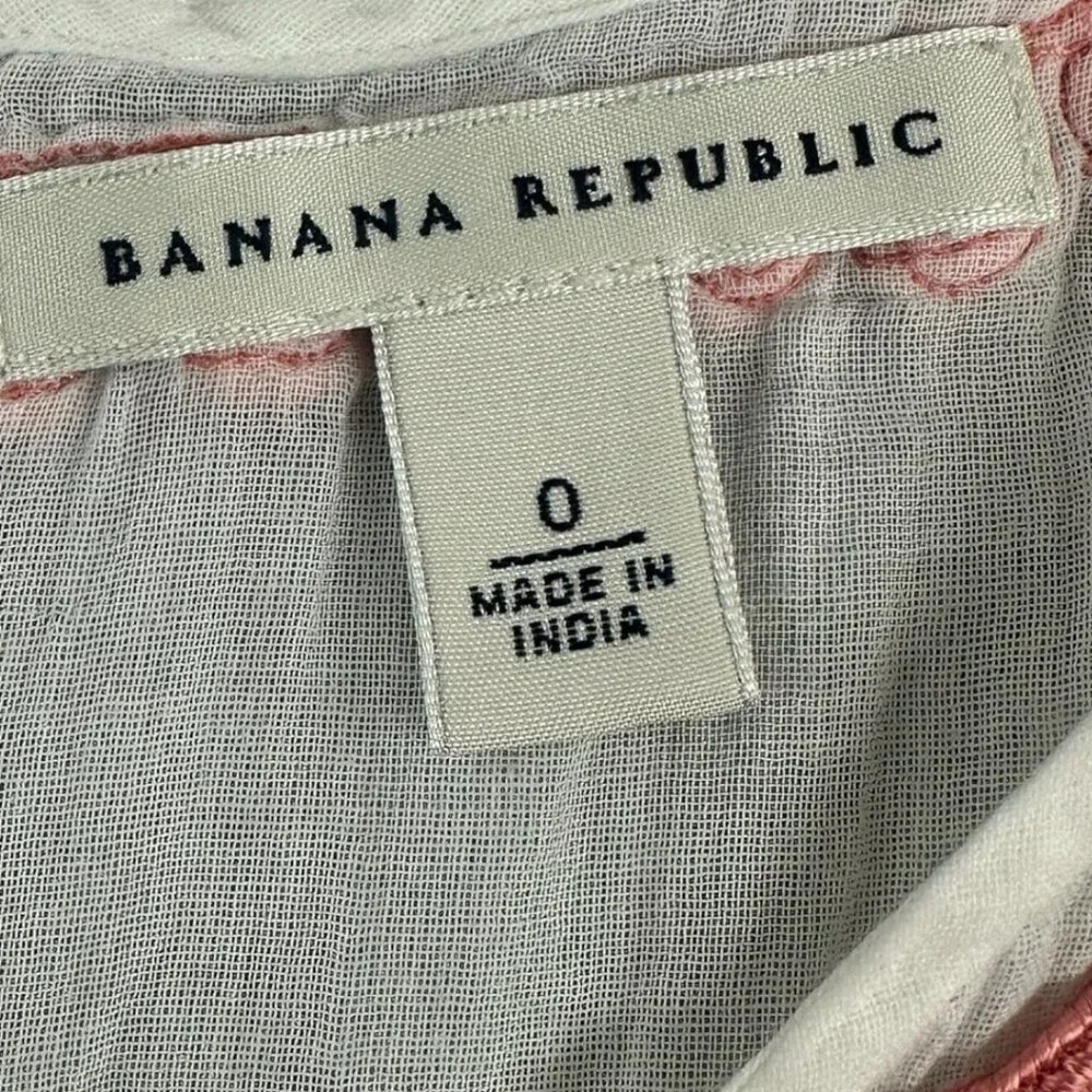 Banana Republic Sleeveless Tank Top‎